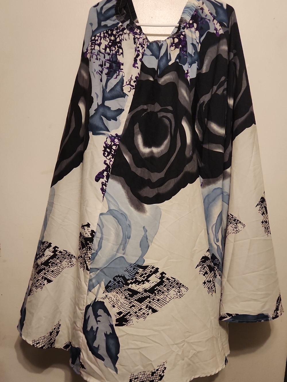 Women's Floral A-Line Skirt in White, Black & Blue